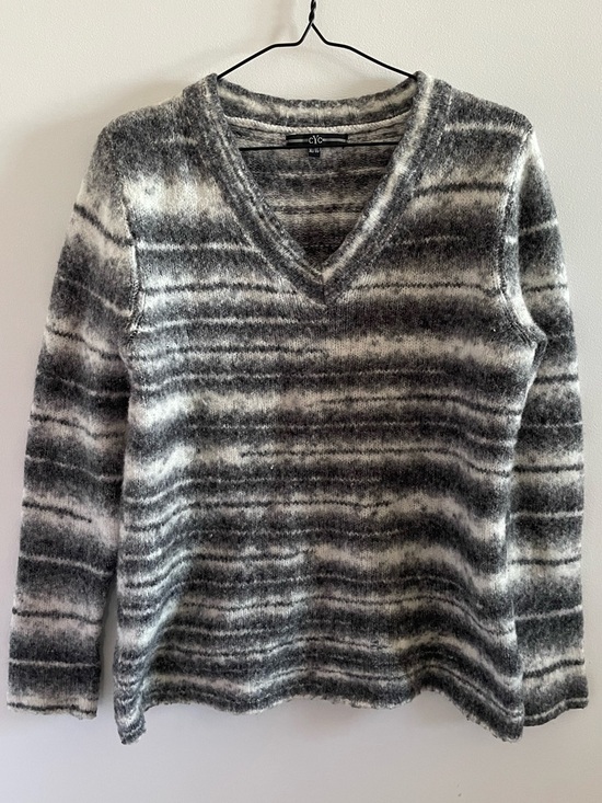 CYC Sweaters - Long sleeves stripped sweater
